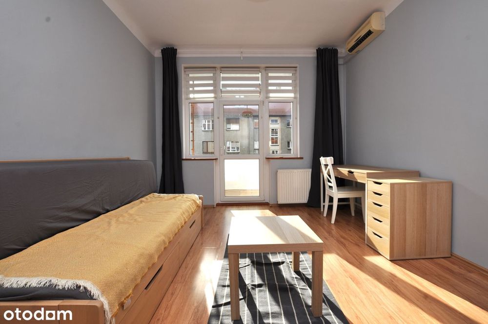 2 Pokojowe z osobną kuchnią, balkon, klimatyzacja, przy pl. Grunwald.