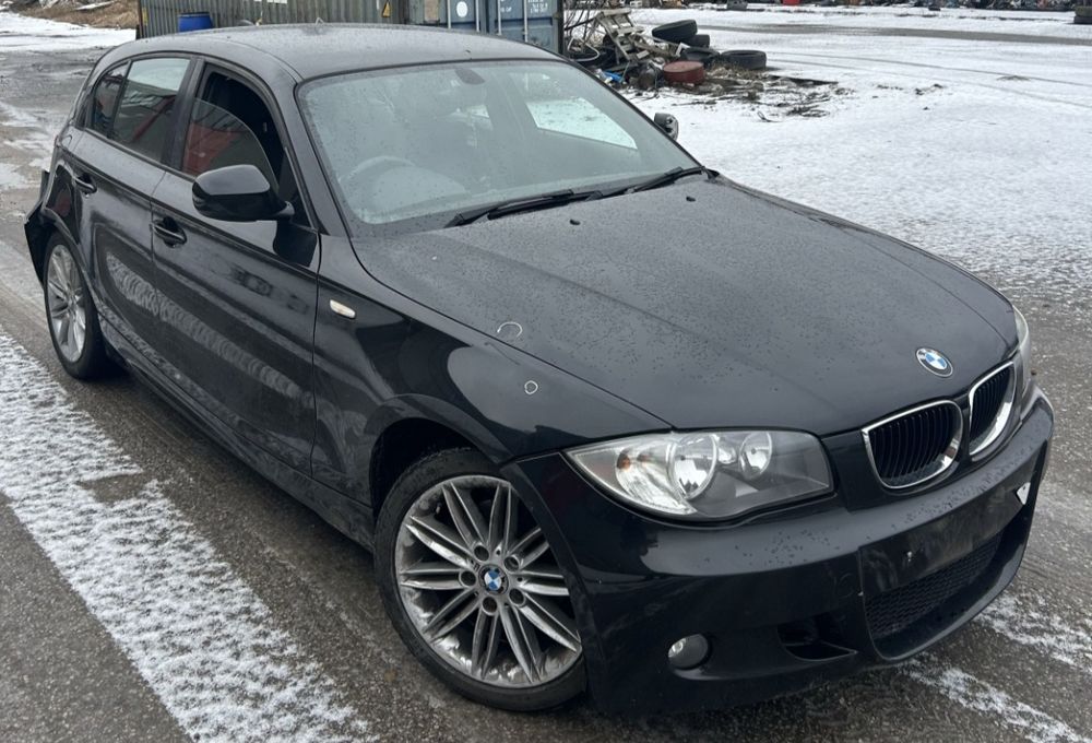 błotnik zderzak m pakiet maska progi koła BMW e87 Black sapphire