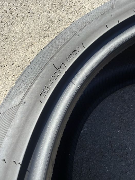 255/40 R19 Hankook Ventus S1 Evo3 /2023рік/літо/4шт./