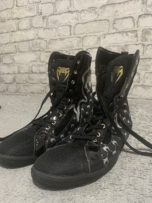 Боксьорки venum.