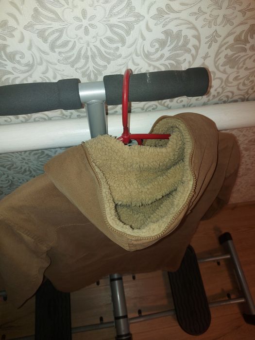 Продам чоловічу куртку парку