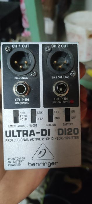 Активний DI-бокс / спліттер Behringer Ultra-DI DI20 (Б/В)