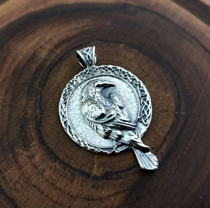 Серебряный кулон с вороном - подвеска из серебра. Срібний підвіс