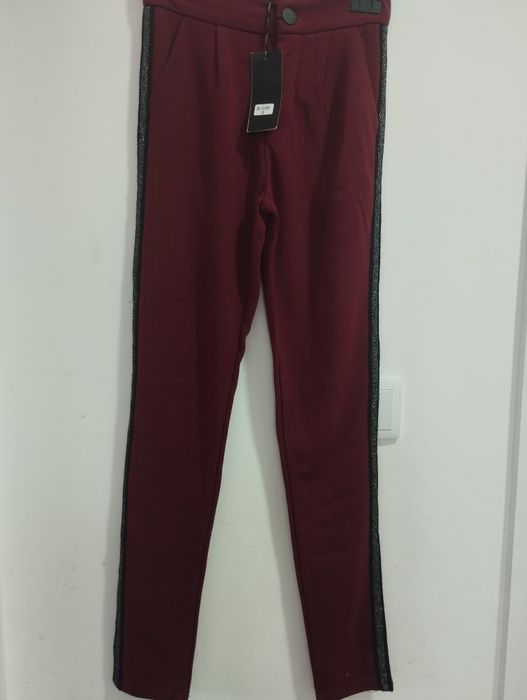 Calças leggins bordeaux novas tamanho S