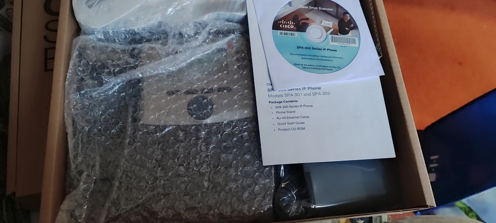 Нові IP телефони Cisco SPA 303 G2