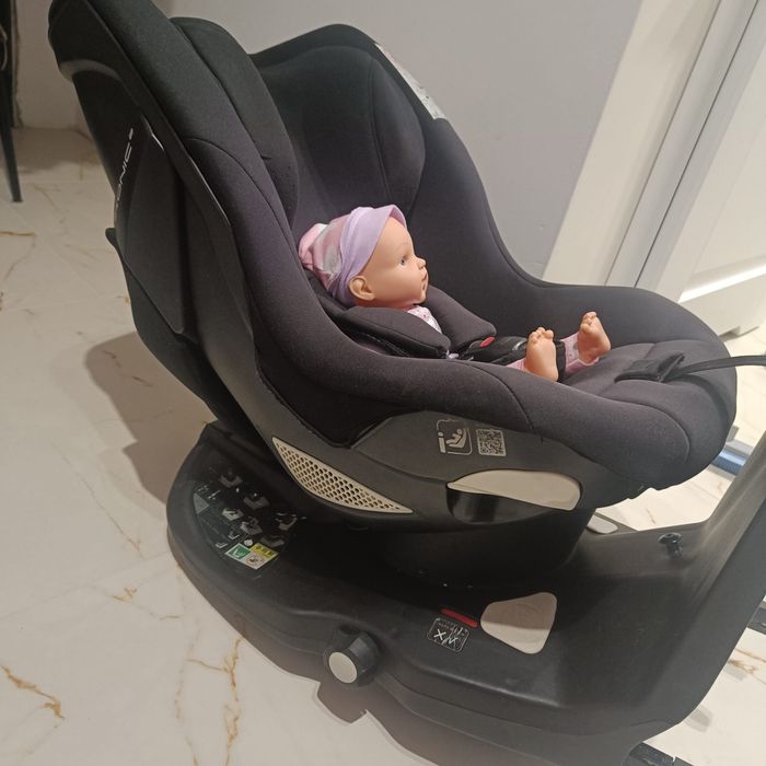 Fotelik ikonic 2 Jane obrotowe z  bazą