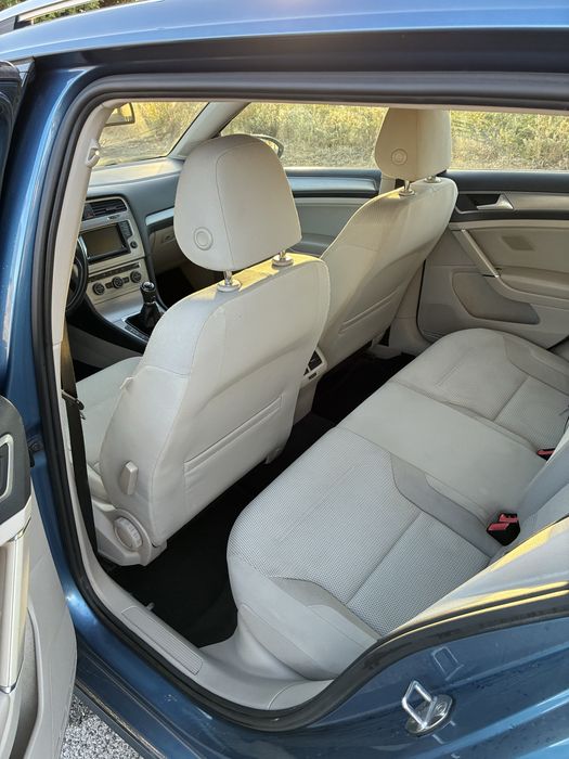 Volkswagen Golf VII Variant 2015 1.6 TDI 105cv – Transferência de financiamento