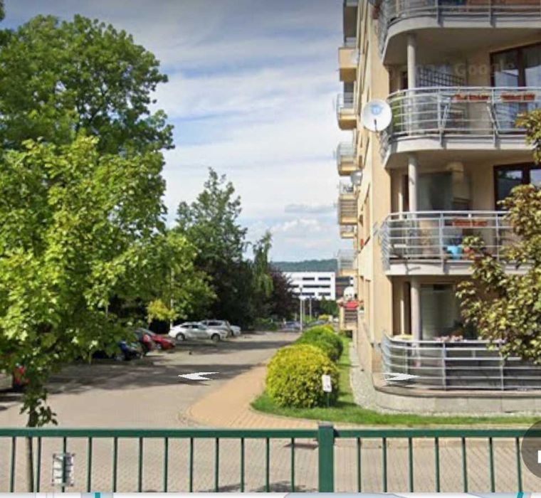 Sprzedam miejsce postojowe zewnętrzne ul. Bobrzyńskiego 45b