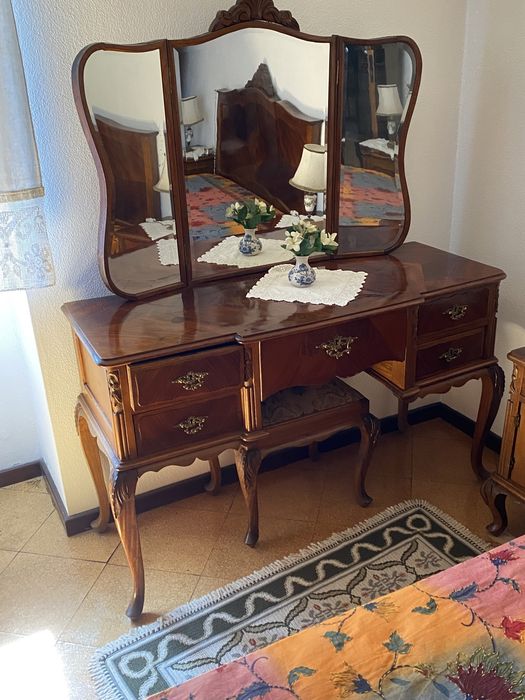 Mobília de quarto Queen Anne