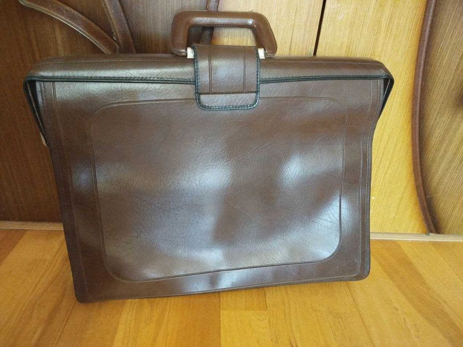 Шкіряний портфель радянський
