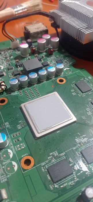 Xbox 360 Slim. Aurora, Kinekt.250gb