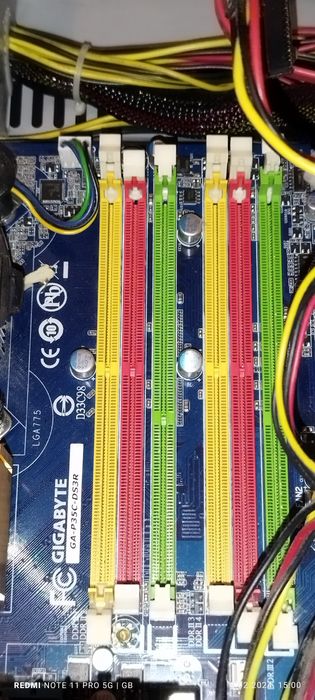 Sprzedam komputer stacjonarny