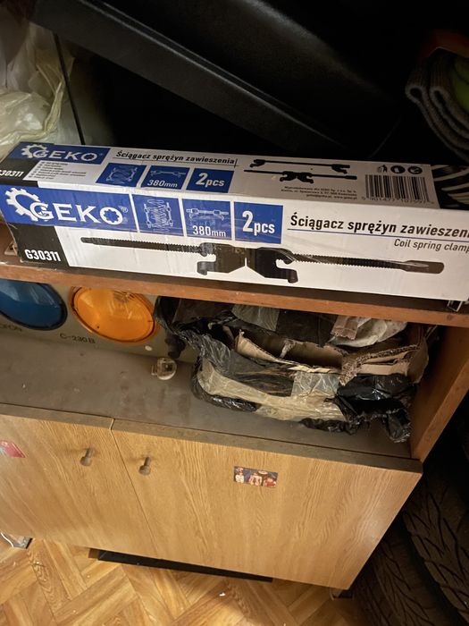 Amortyzatory bmw E60 + sciagacze na sprężyny