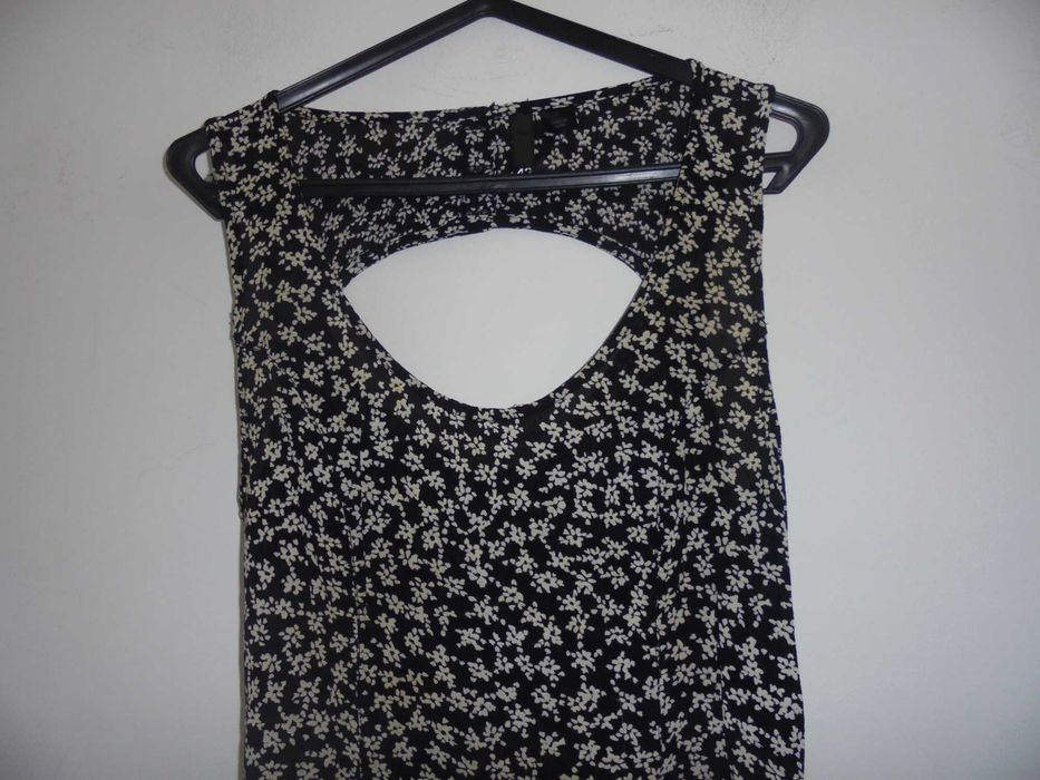 vestido de mulher as flores