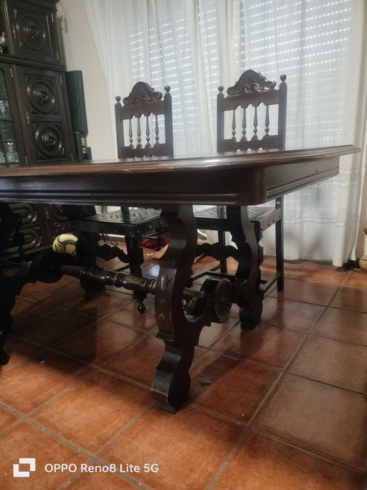 *Dining Table*64564052128643120