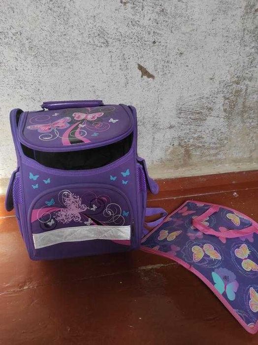 Продам школьный рюкзак