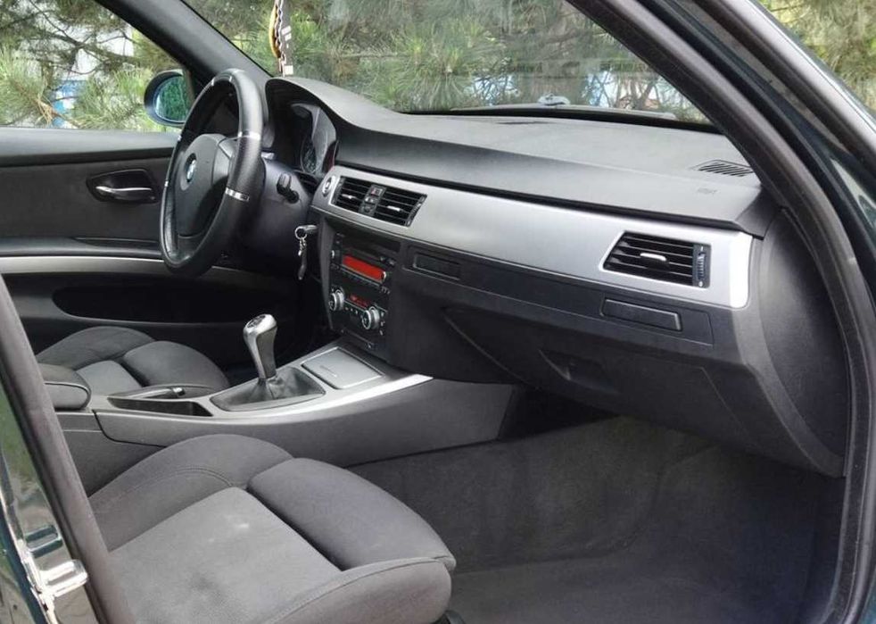 BMW E90 316i 122KM Sedan 2009 r.