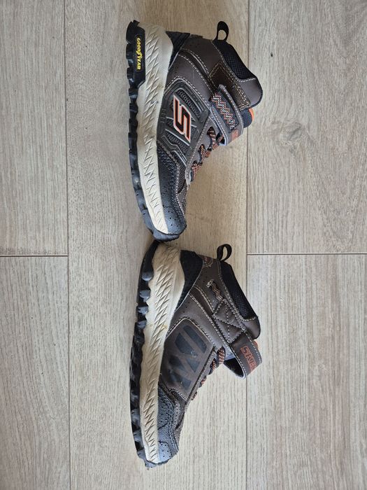Демісезонні черевики ботинки дитячі Скейчерс Skechers