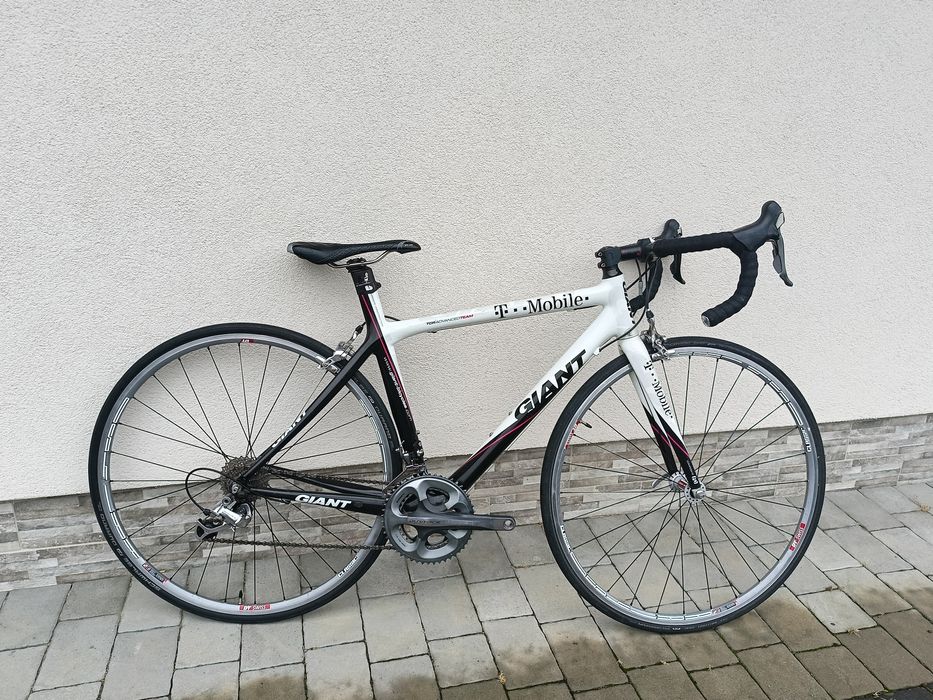 Rower szosowy Giant advanced t-mobile