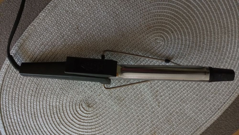 Lokówka do włosów z PRL