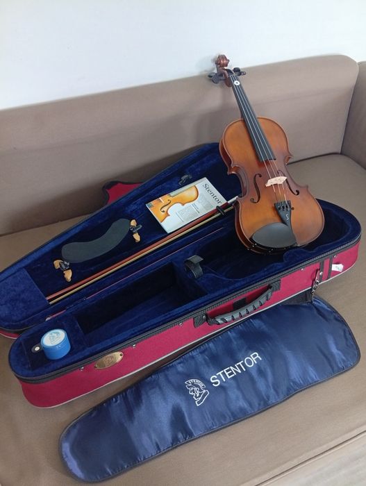 Violino  ..  4/4