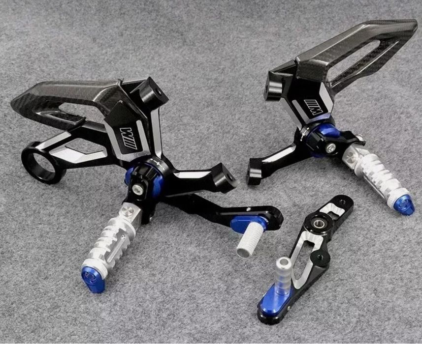 BMW S1000R K63 Podnóżki sety M regulowane