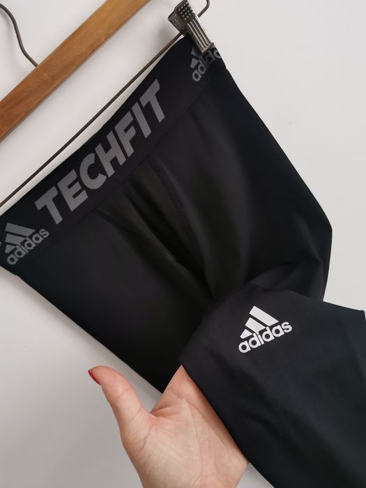 Adidas techfit legginsy sportowe kompresyjne męskie S