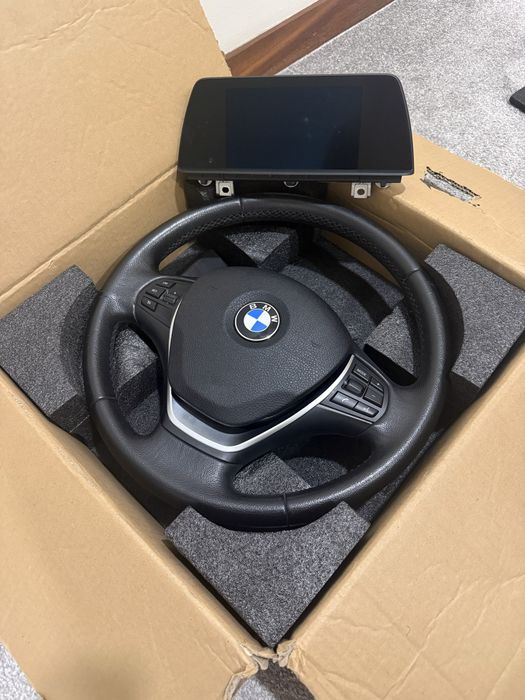 Volante e Display BMW 3GT