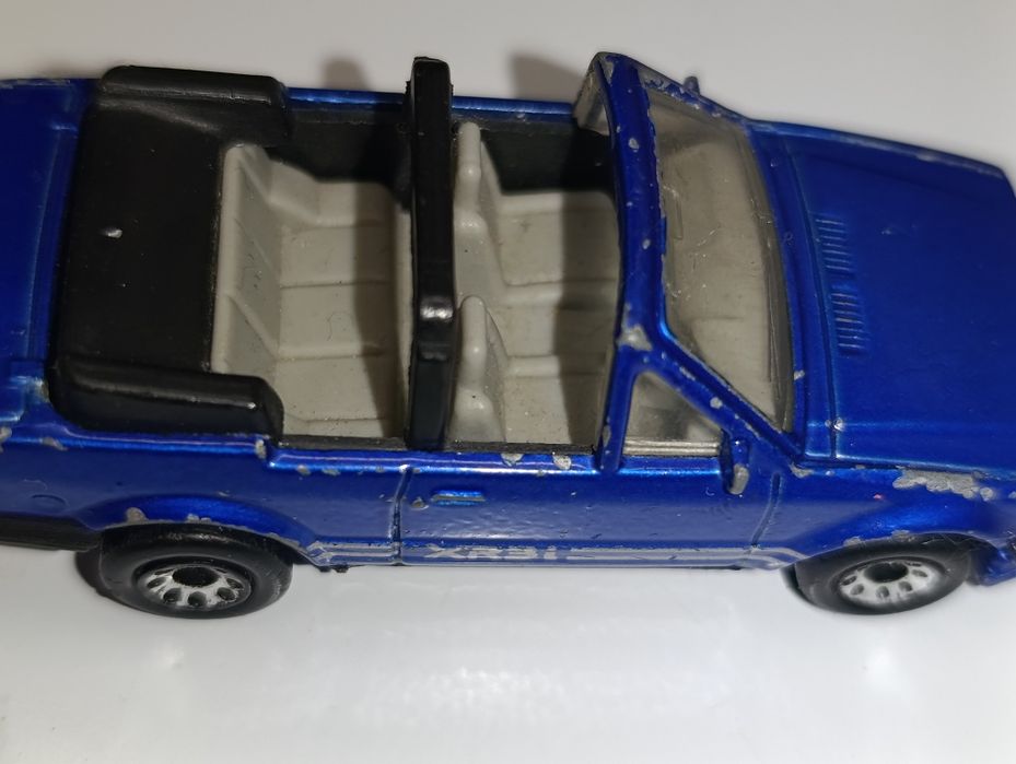 Miniatura Matchbox Ford Escort XR3i