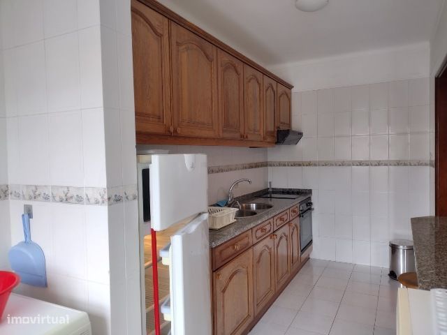 Apartamento T1/ T0+1 - Chafe