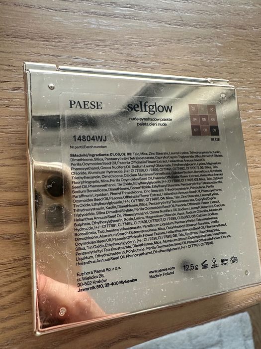 Paese selfglow paleta cieni cienie powiek too faced nude