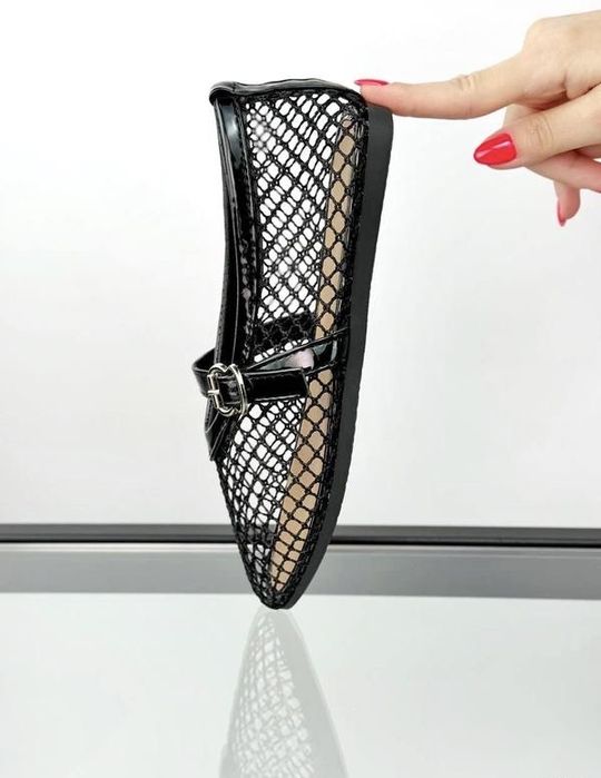 Трендові балетки в сіточку 2025