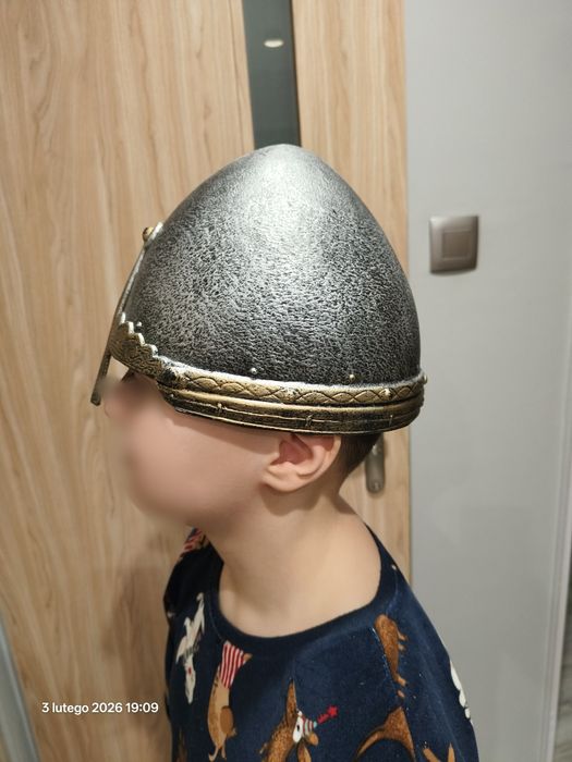 Chełm rycerski tarcza gratis