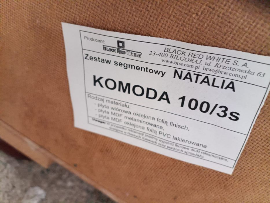 Komplet mebli drewnianych w stylu klasycznym / retro (Komoda, Witryna, Szafka TV, Barek)
