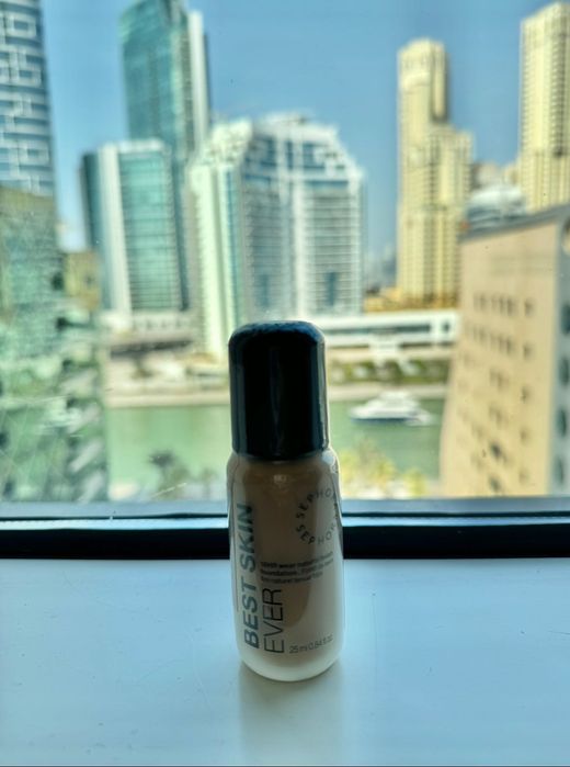 Тональна основа Sephora Best Skin Ever Liquid Foundation 22P