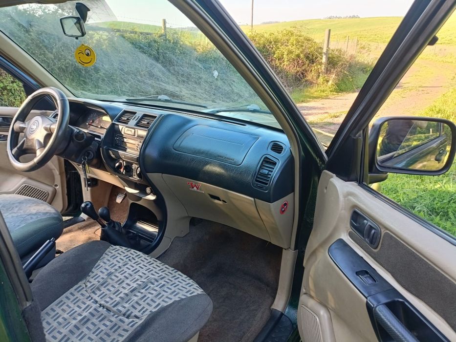 Vendo Nissan Terrano 2.7