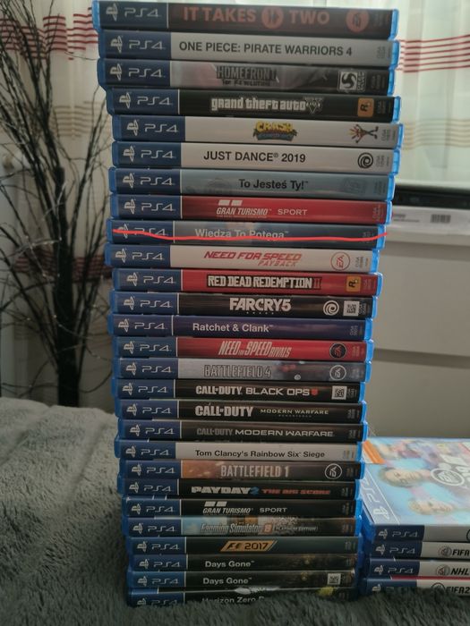 Gry na PlayStation 4 - cennik w opisie