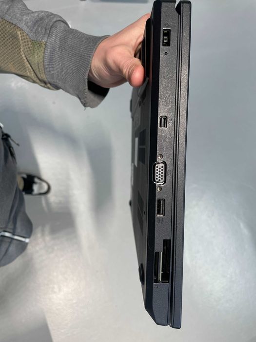 Для дому та офісу Lenovo ThinkPad L560 (i5-6300U\8Gb-DDR3\256Gb-SSD)