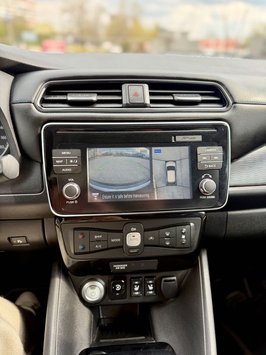 Продам своє авто Nissan Leaf 2 40кВт