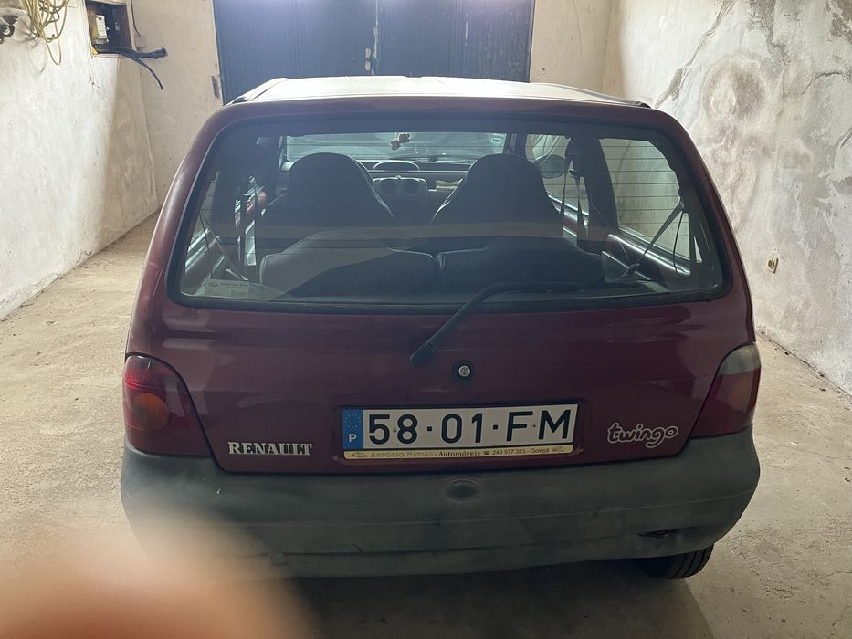 Carro com poucos KM ,