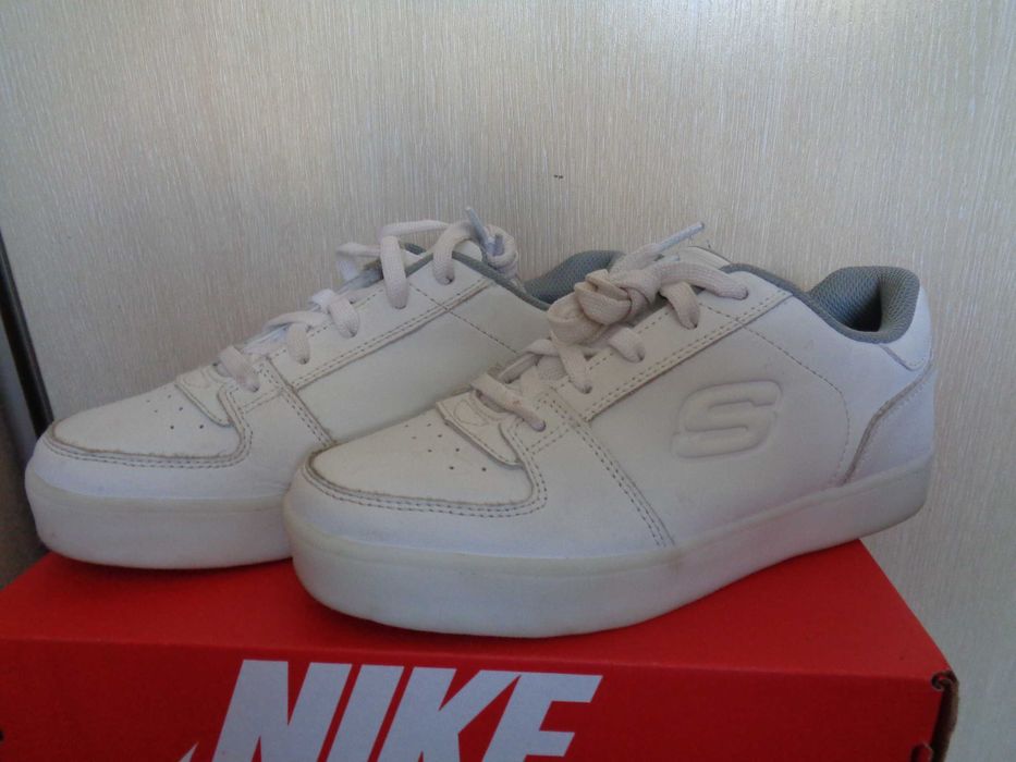 SKECHERS damskie 37.