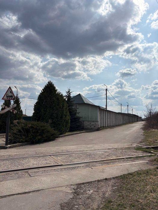 Здам в оренду складське приміщення та земельну ділянку
