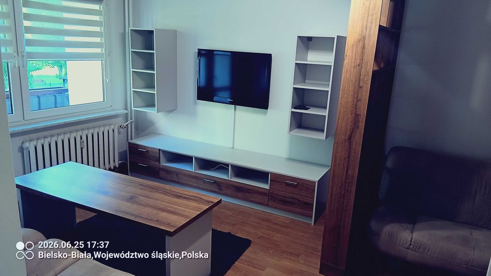 Do wynajęcia duża kawalerka w Bielsku-Białej na Oś. Karpackim