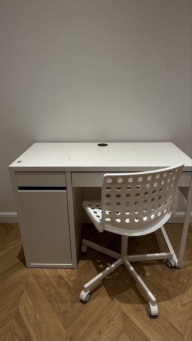 Стіл та крісло IKEA для школяра(молодші класи)