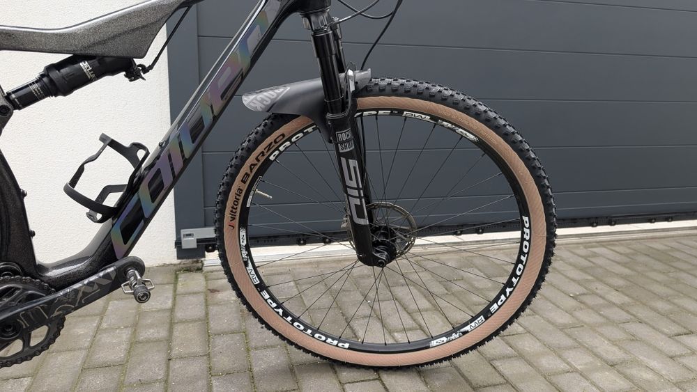 Suspensão total CR 9.1 XX1 ASX electrónico