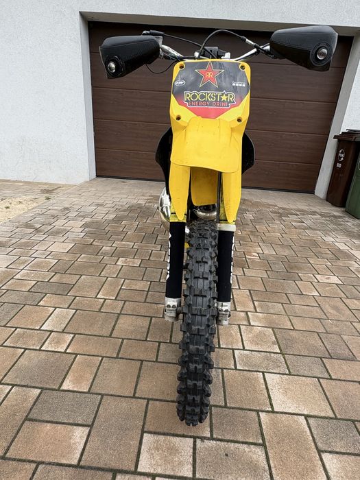 SUZUKI RM 250 2t