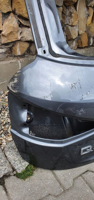 Audi q3 8u klapa tył tylna