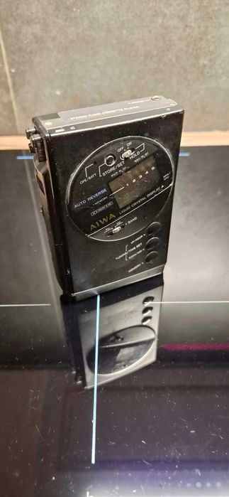 AIWA HS-T800 –Walkman kasetowy vintage / retro