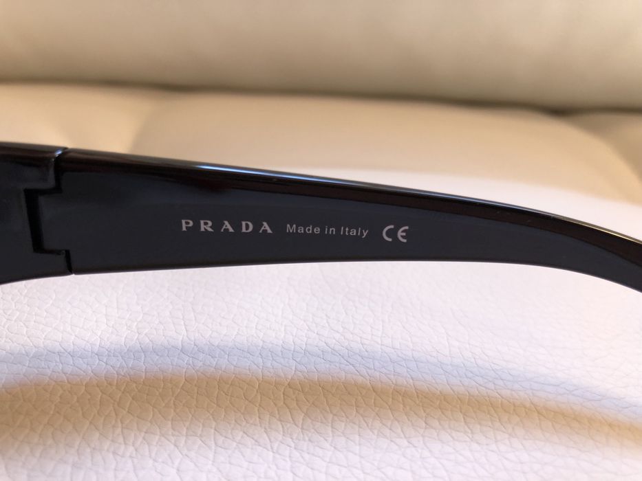 Óculos de Sol Prada