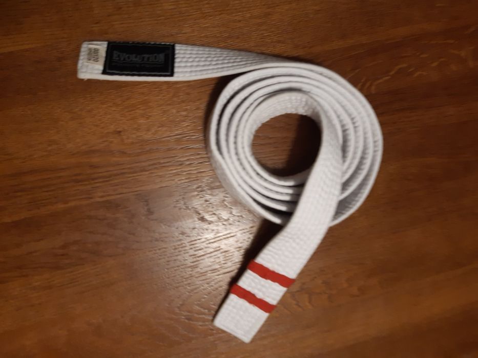 Pas karate dla dzieci biały 200 cm.